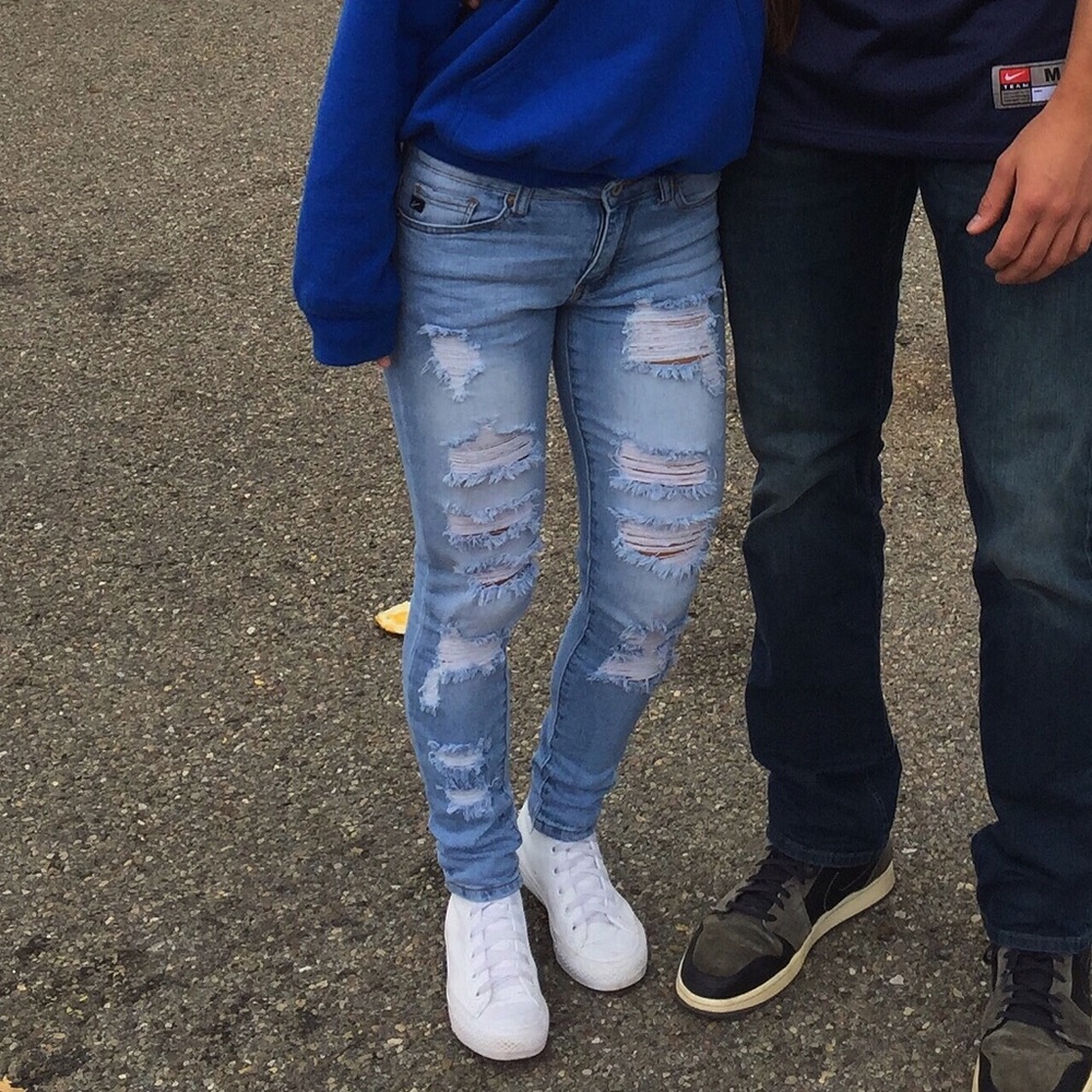 Ripped Skinny Jeans